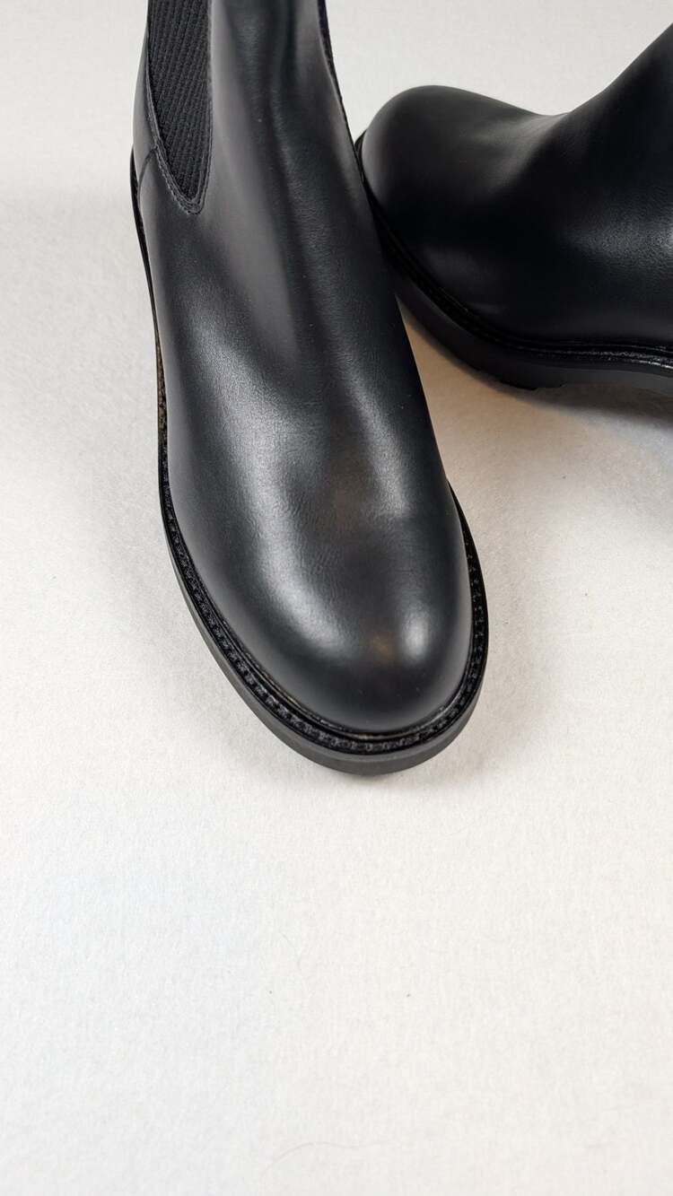 Steve Madden Holley Black Ribbed Sock Ankle Boots women’s 8.5 - Picture 4 of 6